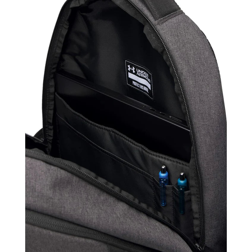 UNDERARMOUR HUSTLE BACKPACK Black  Metallic Silver
