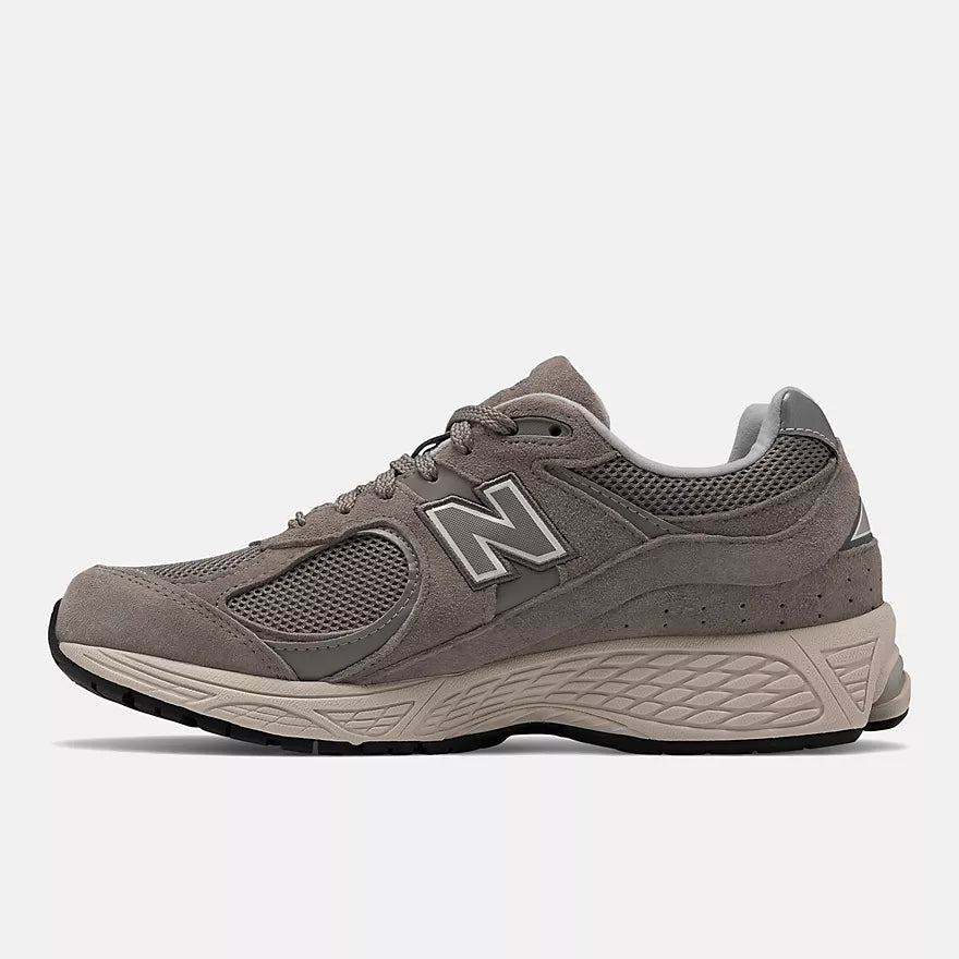 NEW BALANCE 2002R GREYDAYS