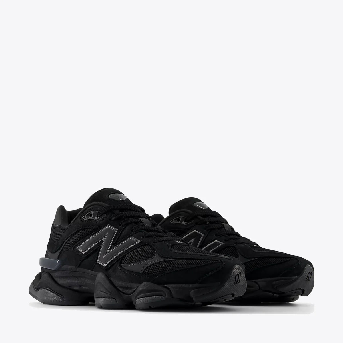 NEW BALANCE 9060 BLACK