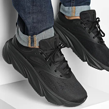UNDER ARMOUR ROUGE 6